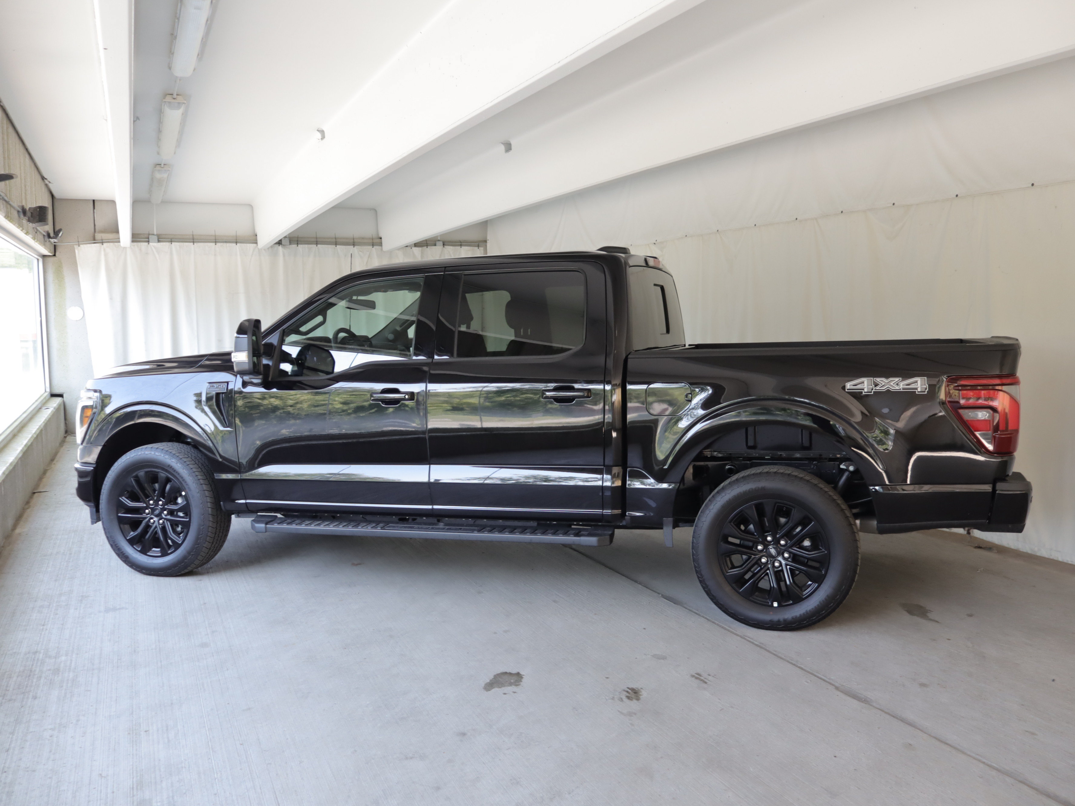 Used 2026 Ford F150 Lariat w/ Equipment Group 501A Mid AWD/4WD image 23