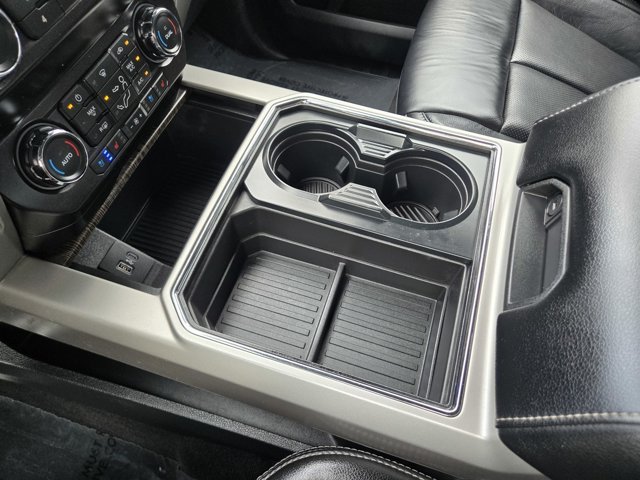 Used 2020 Ford F350 Lariat w/ Chrome Package AWD/4WD image 12