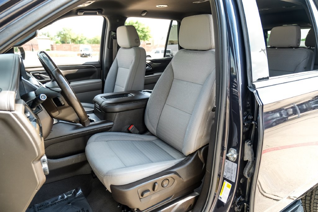 Used 2023 Chevrolet Tahoe LS RWD image 30