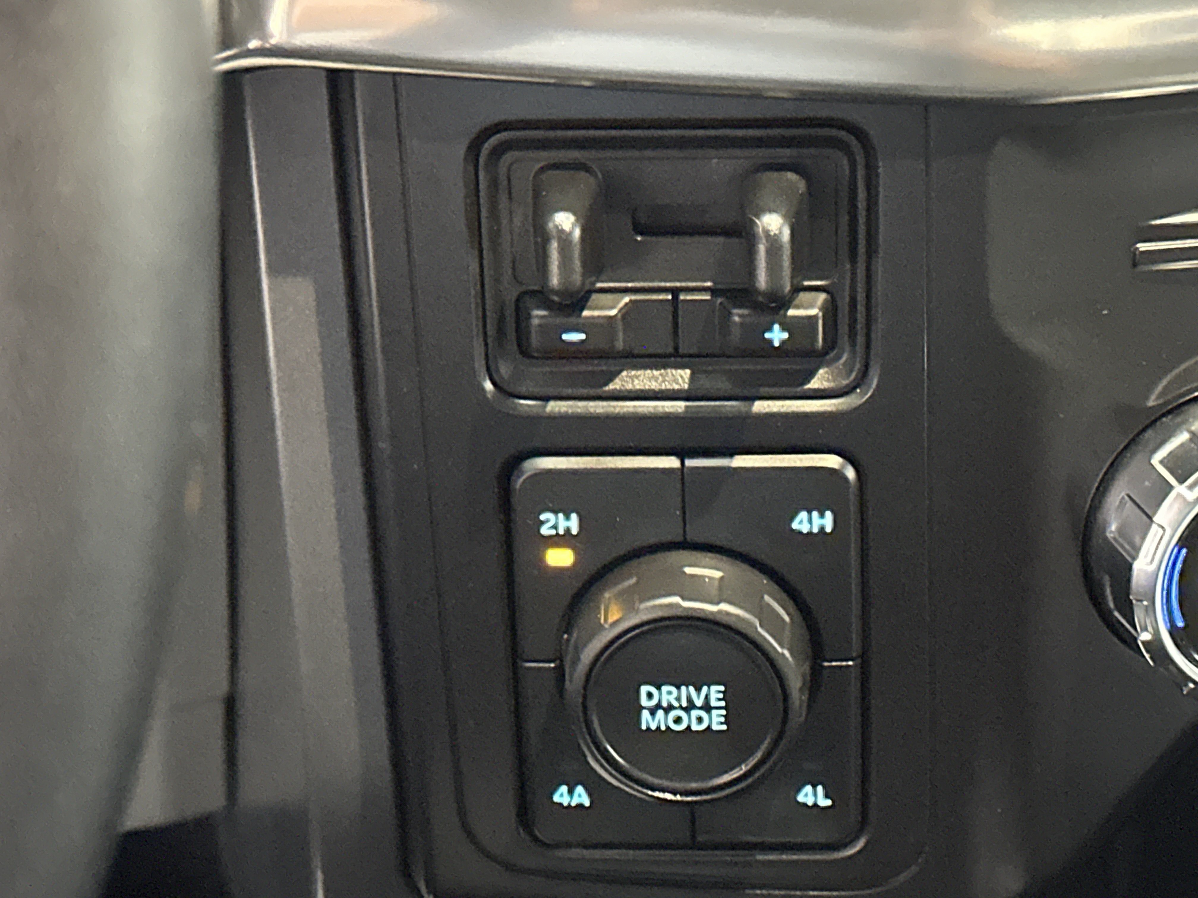 Used 2021 Ford F150 Lariat w/ Equipment Group 501A Mid AWD/4WD image 41