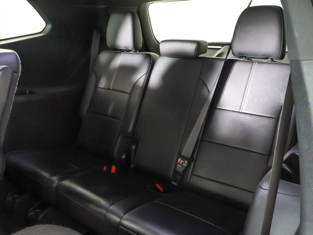 Used 2024 GMC Acadia Elevation image 34