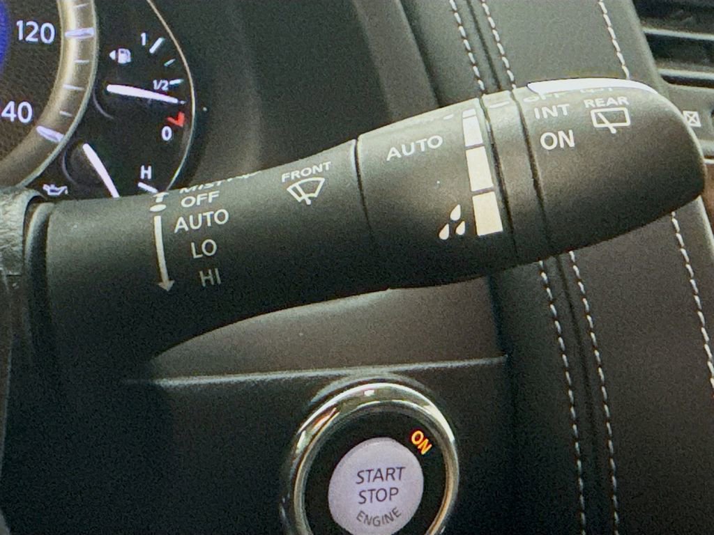 Used 2017 INFINITI QX80 4WD image 13