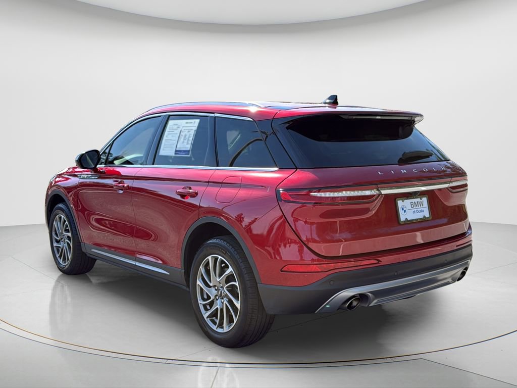 Used 2022 Lincoln Corsair FWD image 3