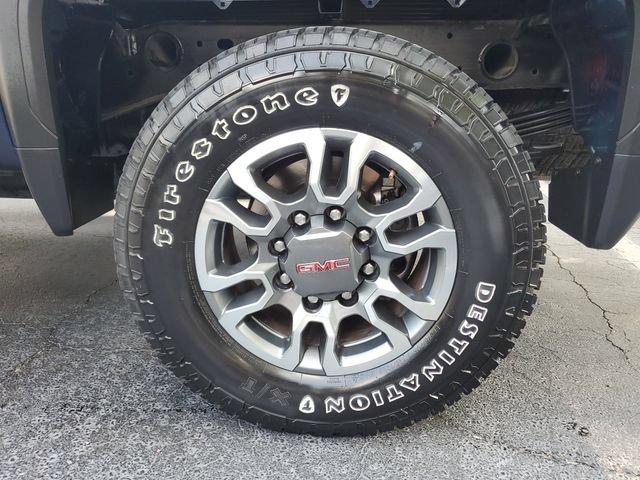 Used 2022 GMC Sierra 2500 SLT w/ SLT Preferred Package AWD/4WD image 5