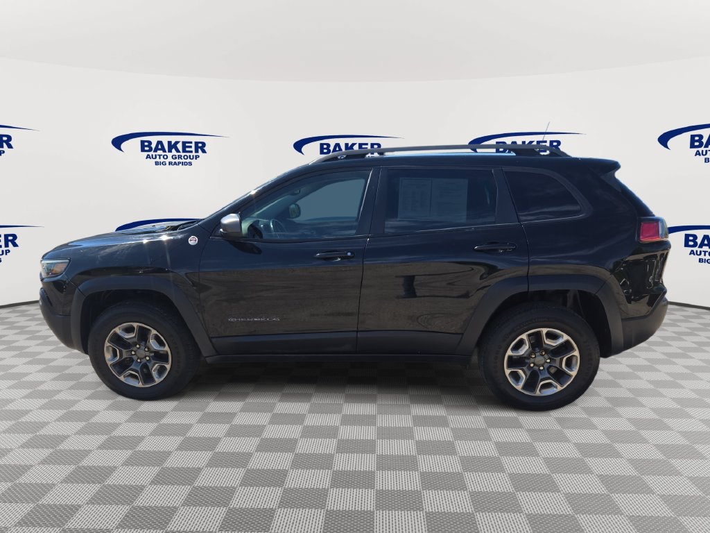 Used 2019 Jeep Cherokee Trailhawk w/ Cold Weather Group AWD/4WD image 7