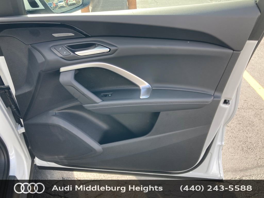 Used 2025 Audi Q5 Premium Plus w/ Premium Plus image 37