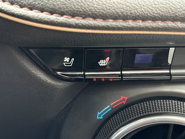 Used 2019 Chevrolet Blazer Premier w/ Sun and Wheels Package image 17