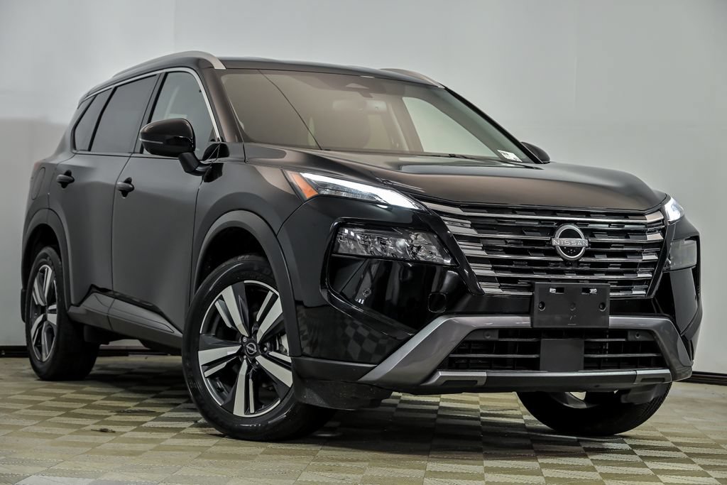 Used 2025 Nissan Rogue SL