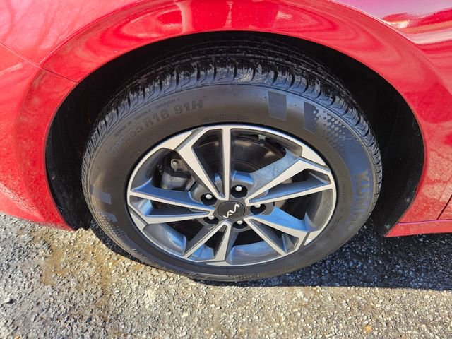 Used 2024 Kia Forte LXS FWD image 20