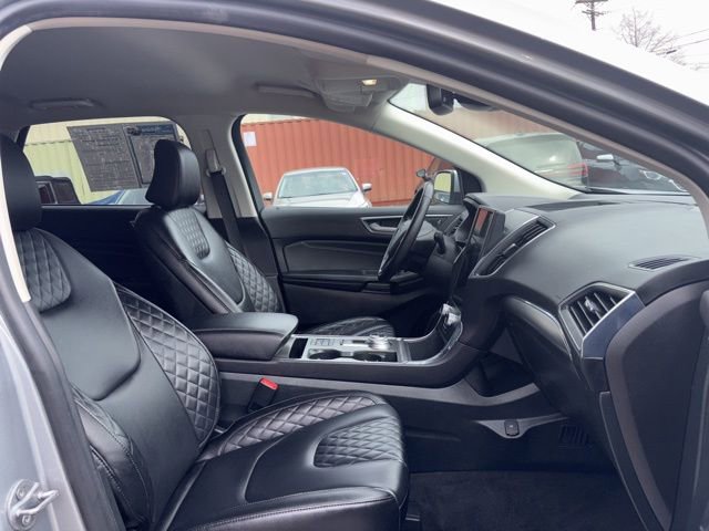 Used 2024 Ford Edge Titanium image 55
