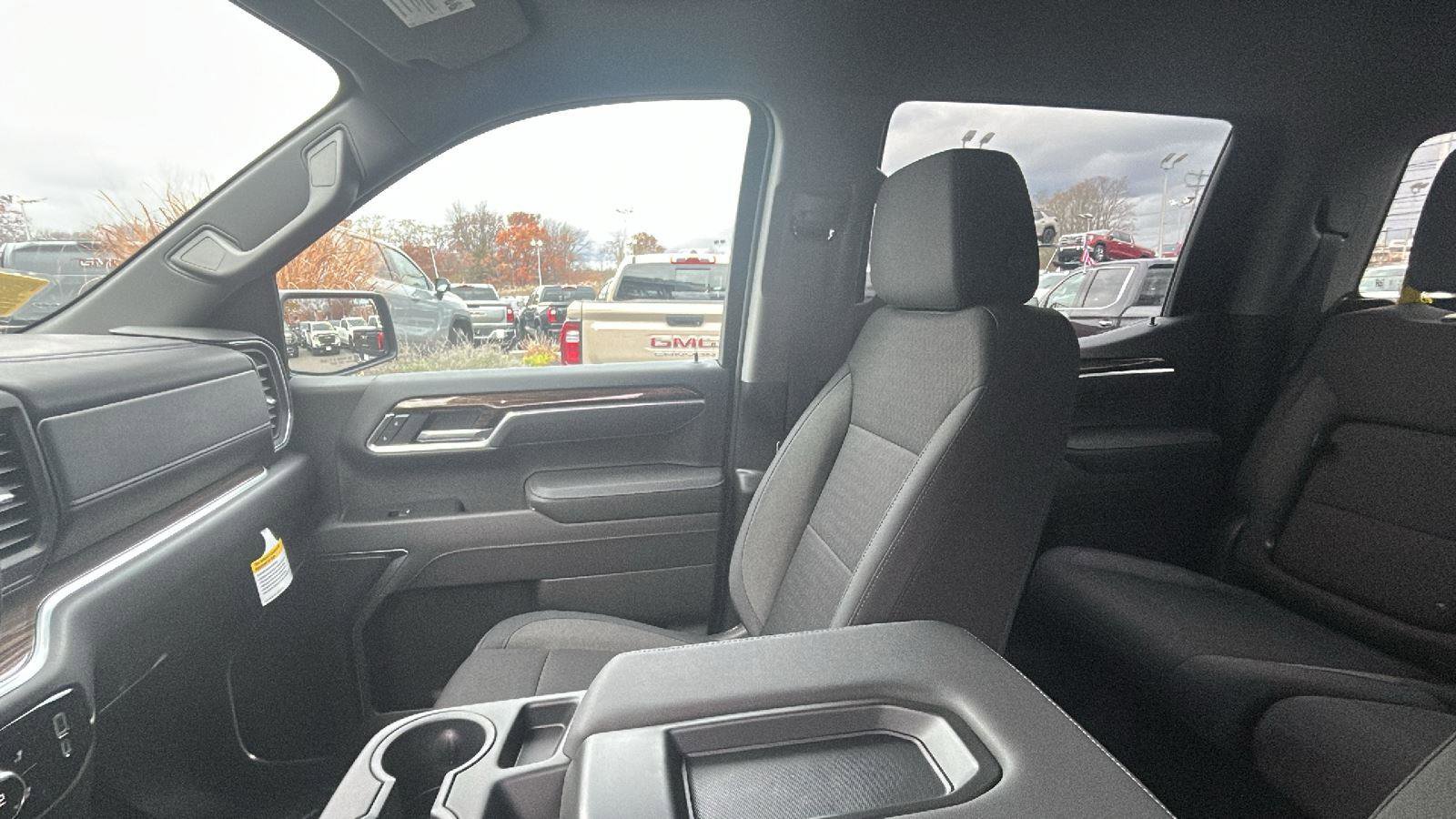 New 2026 GMC Sierra 1500 Elevation image 28