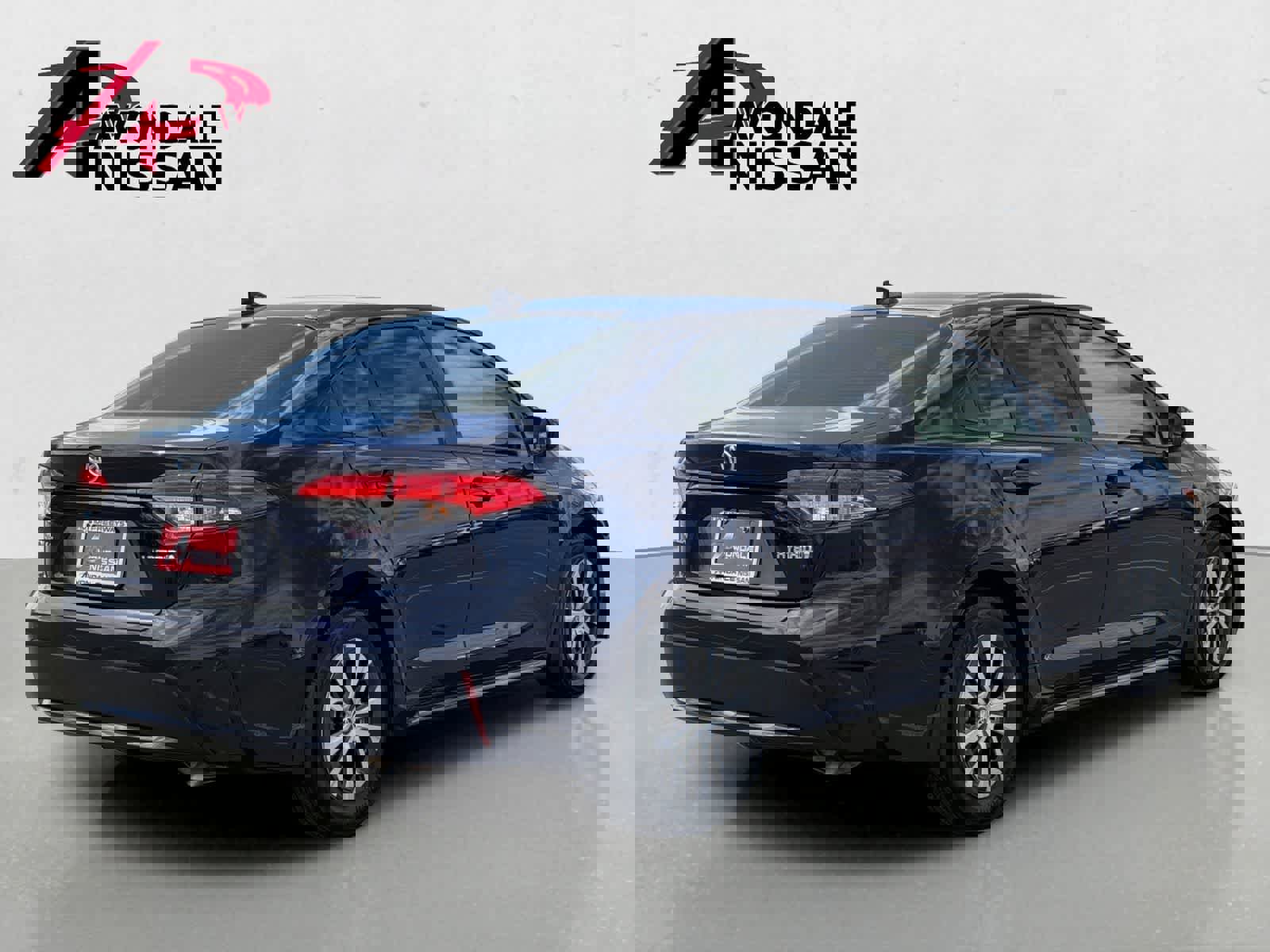 Used 2022 Toyota Corolla LE w/ Premium Interior Package image 7