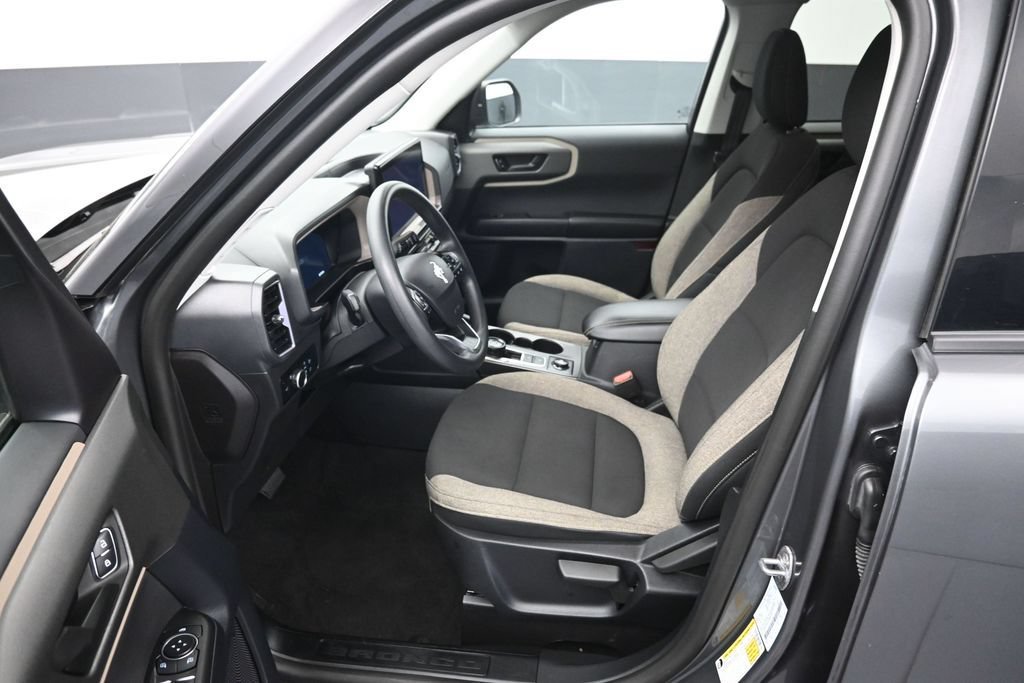 Used 2025 Ford Bronco Sport Big Bend AWD/4WD image 9
