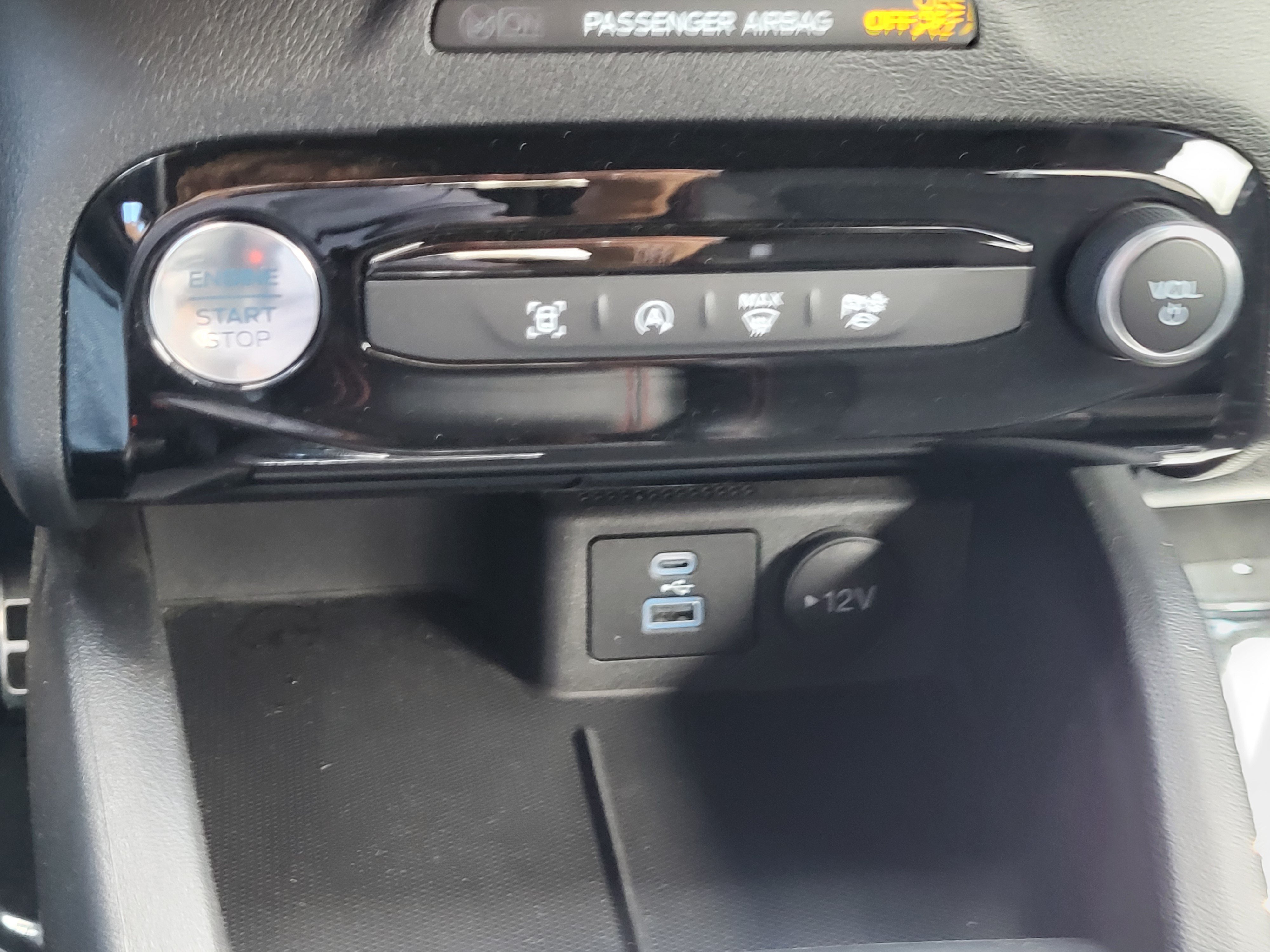 Used 2023 Ford Escape ST-Line w/ Tech Pack #1 FWD image 20