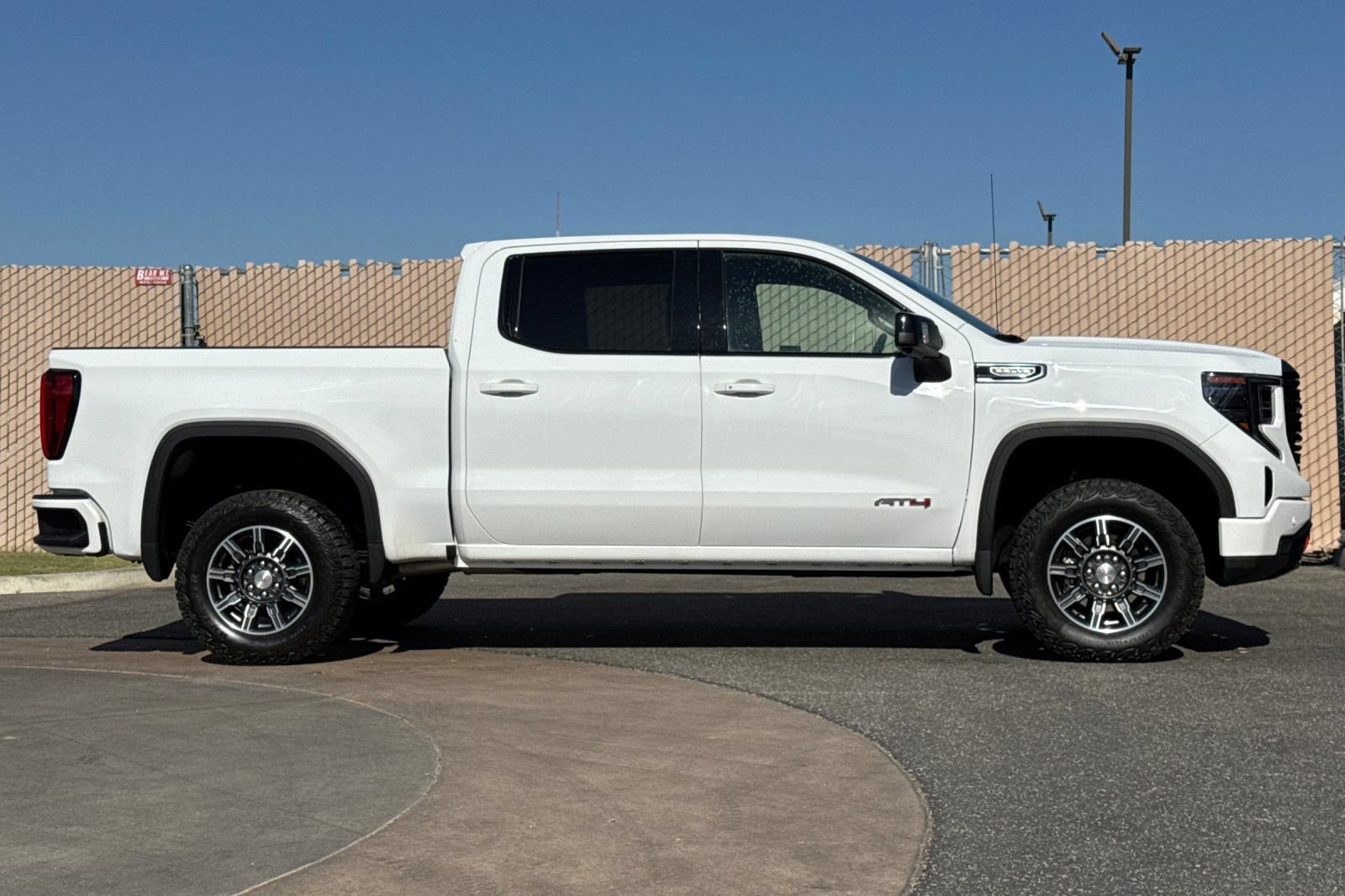 Certified 2025 GMC Sierra 1500 AT4 AWD/4WD image 3