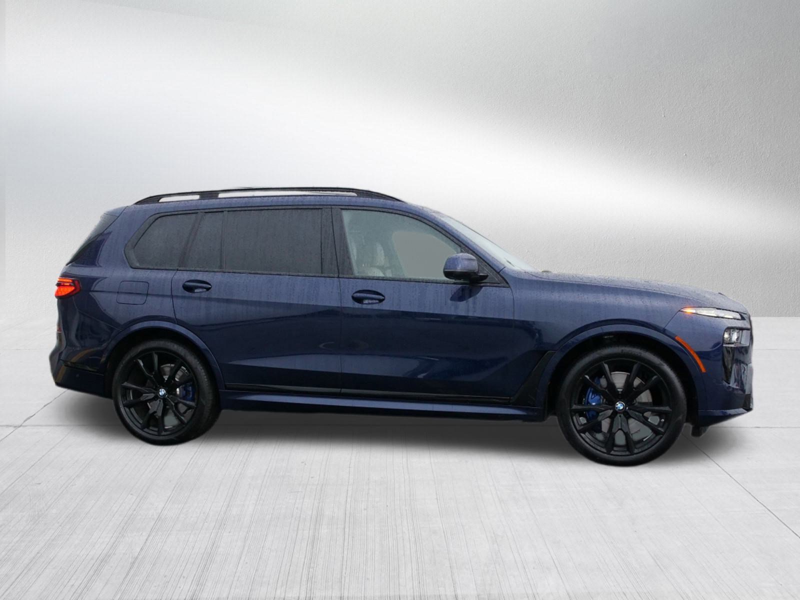 New 2026 BMW X7 xDrive40i w/ Executive Package image 2