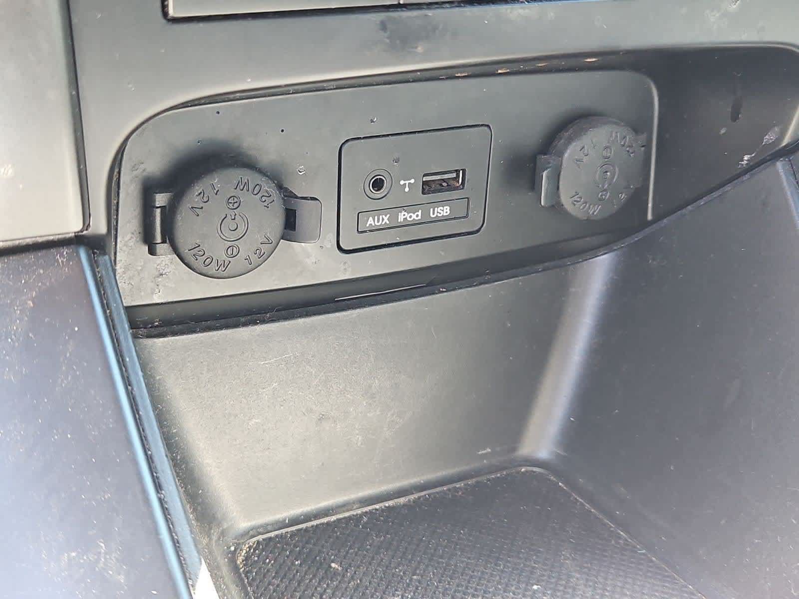 Used 2011 Kia Sorento 2WD w/ Convenience Pkg image 28