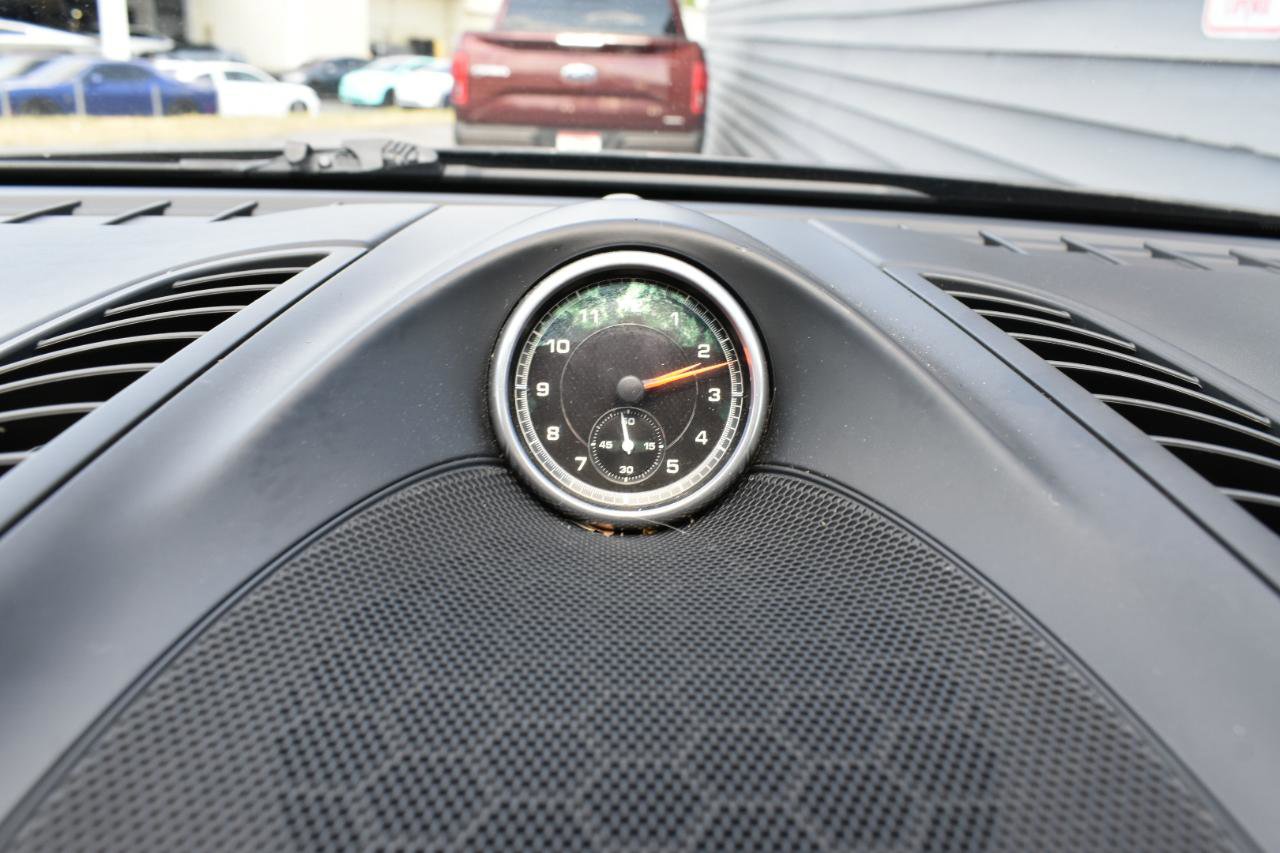 Used 2015 Porsche Cayenne Turbo AWD/4WD image 20