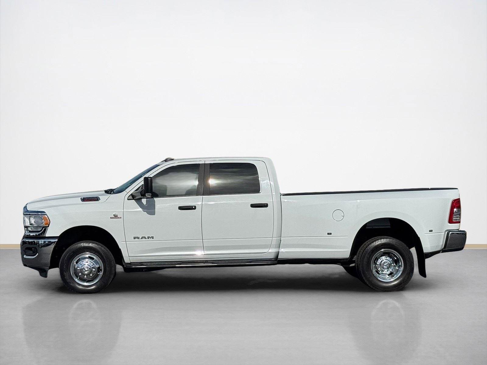 Used 2022 RAM 3500 Big Horn w/ Level A Equipment Group image 4