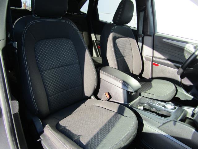 Used 2023 Ford Escape Active AWD/4WD image 7