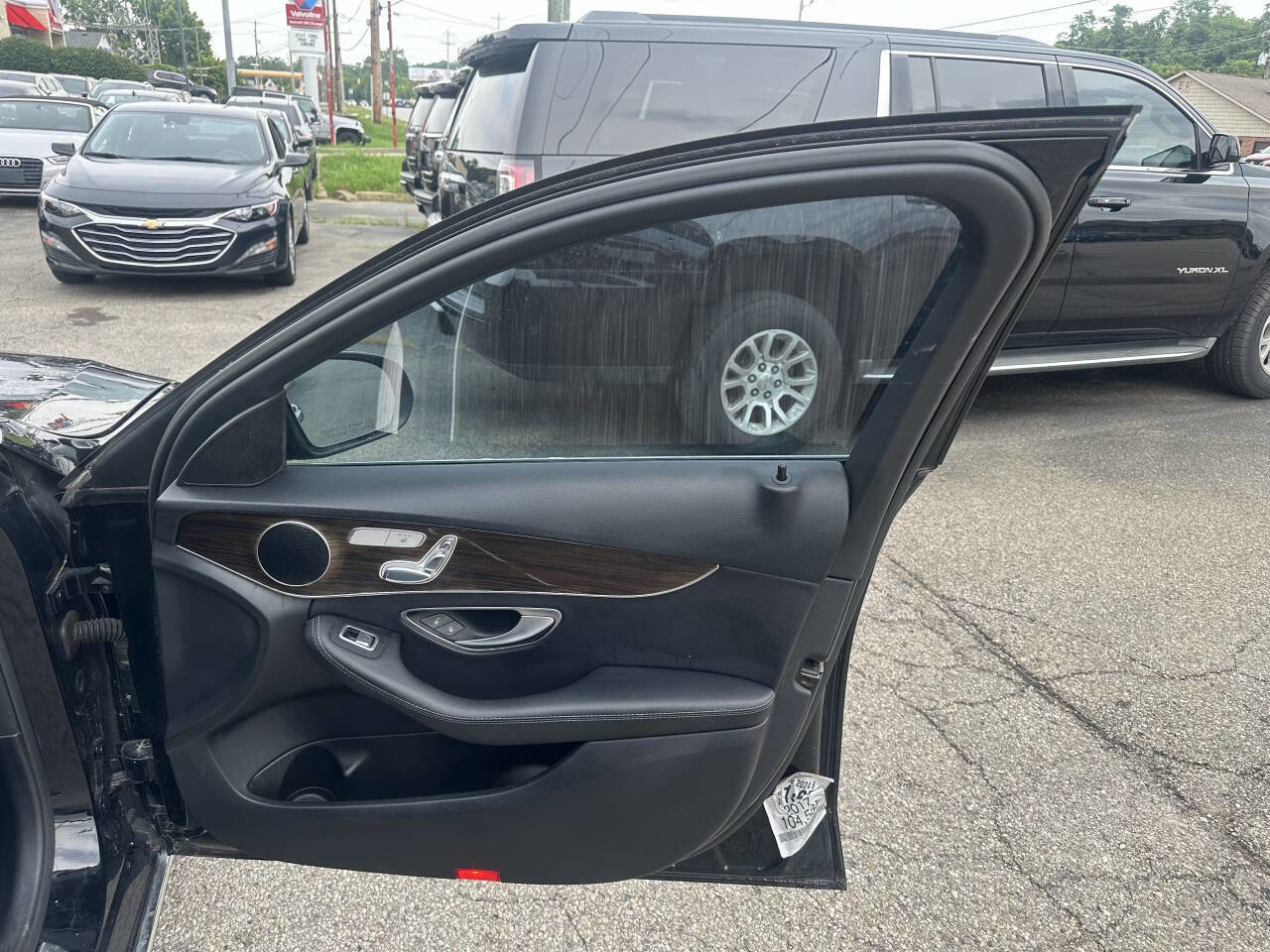 Used 2017 Mercedes-Benz C 300 4MATIC Sedan image 16