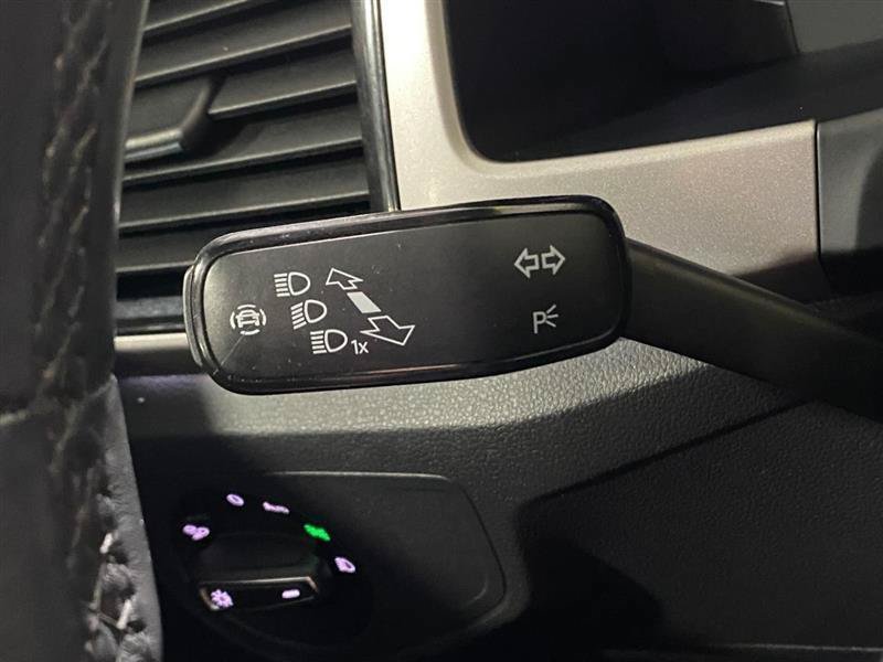 Used 2021 Volkswagen Atlas SEL Premium AWD/4WD image 28