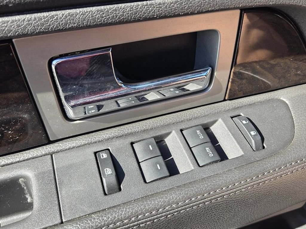 Used 2014 Ford F150 Platinum AWD/4WD image 36