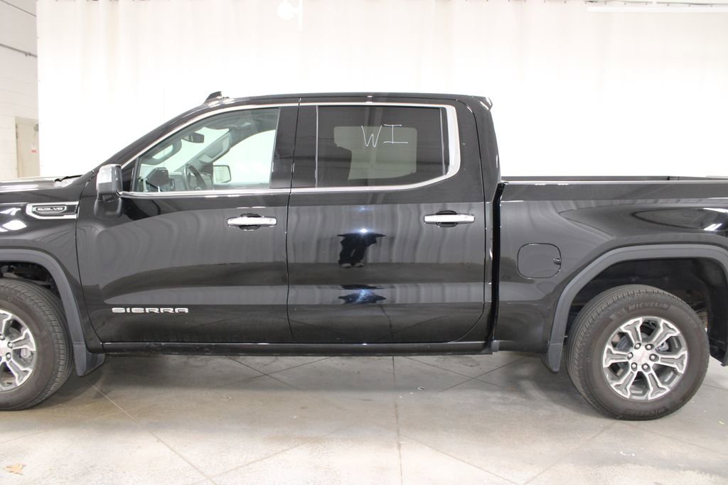 Used 2025 GMC Sierra 1500 SLT AWD/4WD image 6