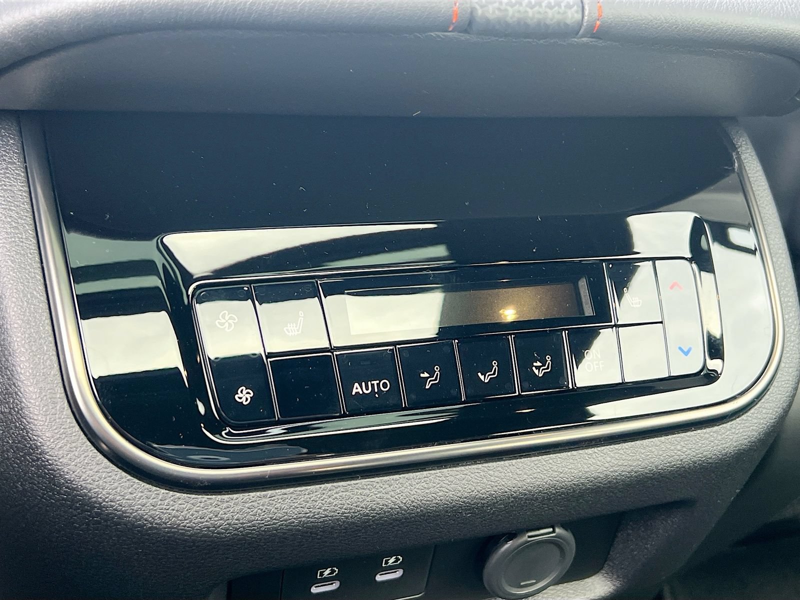 New 2026 Nissan Armada PRO-4X AWD/4WD image 28