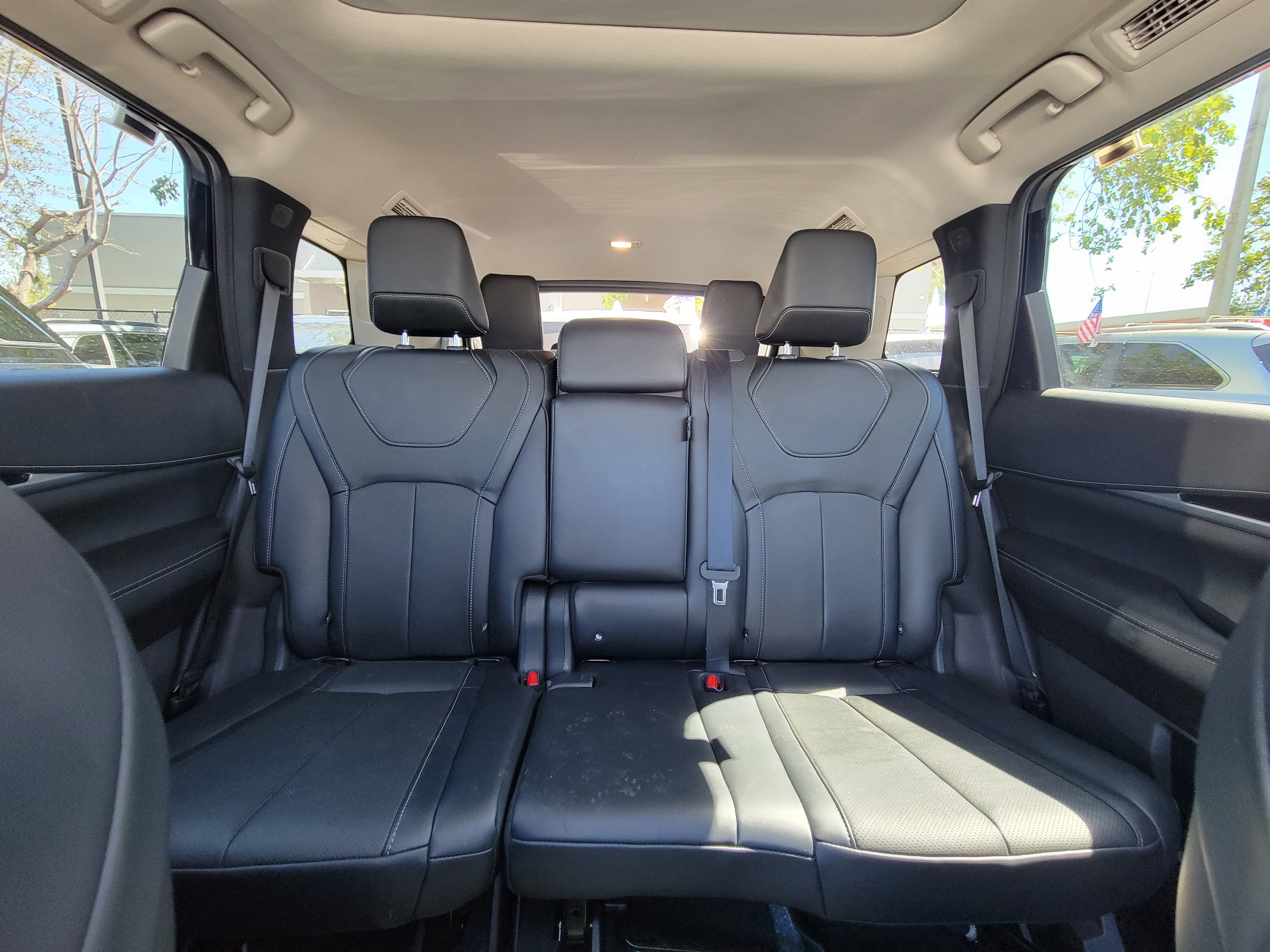 Used 2023 INFINITI QX60 Pure image 30