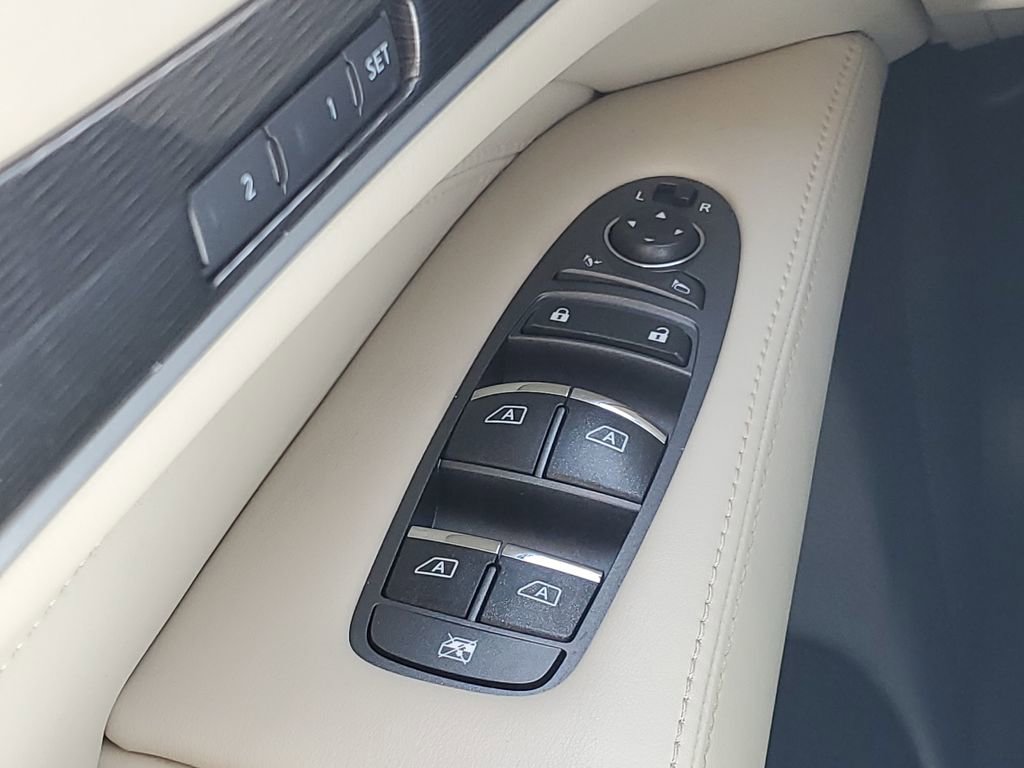 Used 2019 INFINITI QX60 Luxe w/ Essential Package image 24