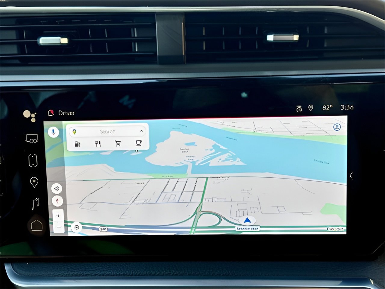 Used 2024 GMC Sierra 2500 Denali w/ Technology Package image 18