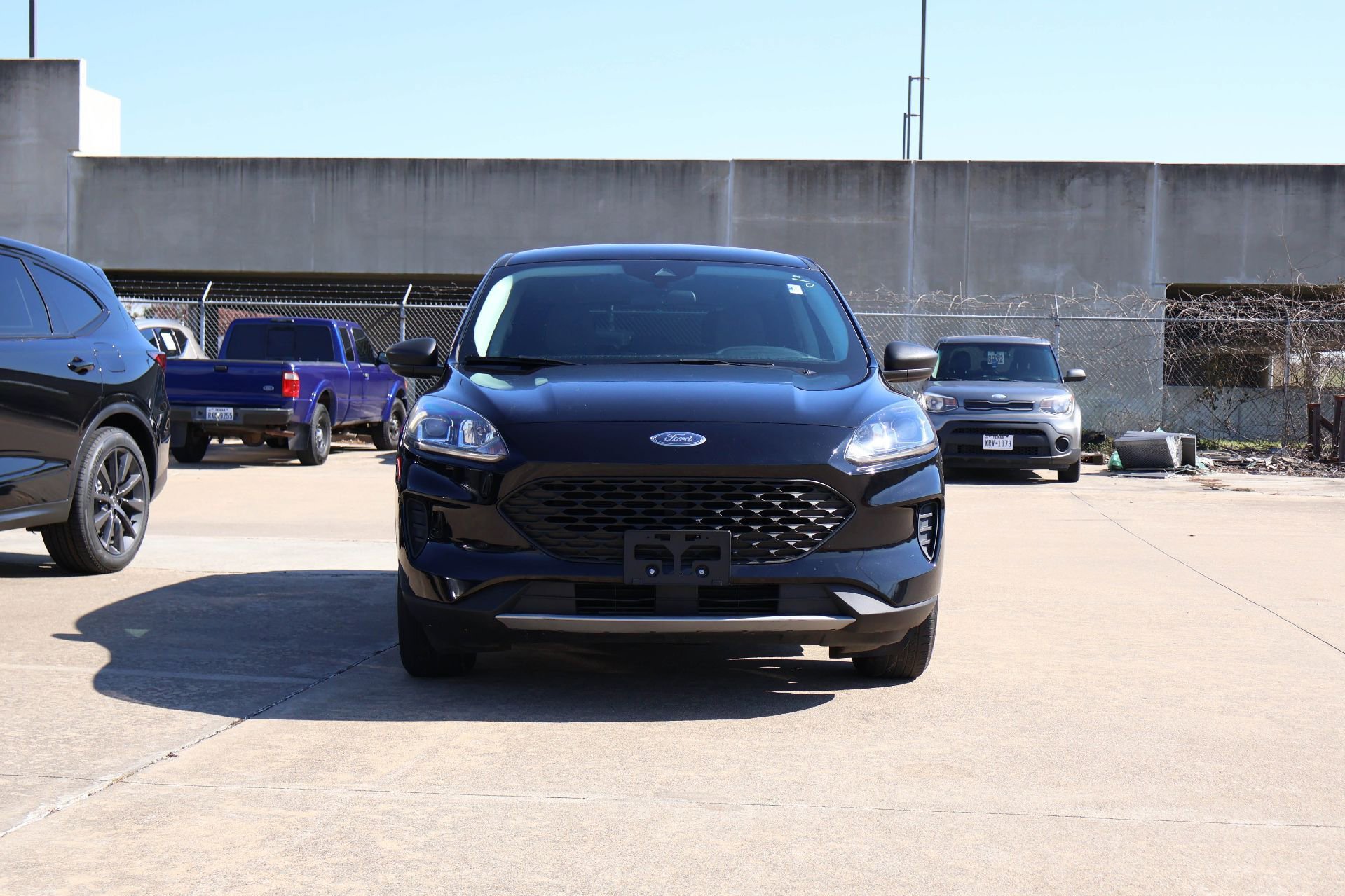 Used 2022 Ford Escape S image 6