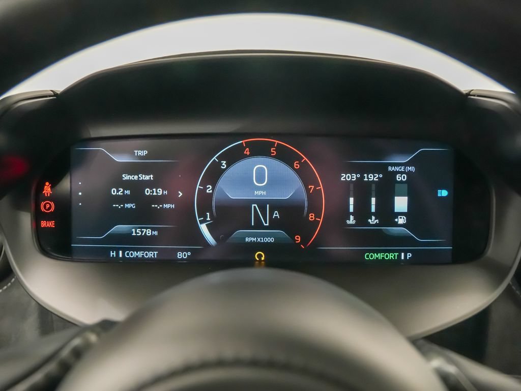 Used 2026 McLaren 750S Spider RWD image 24