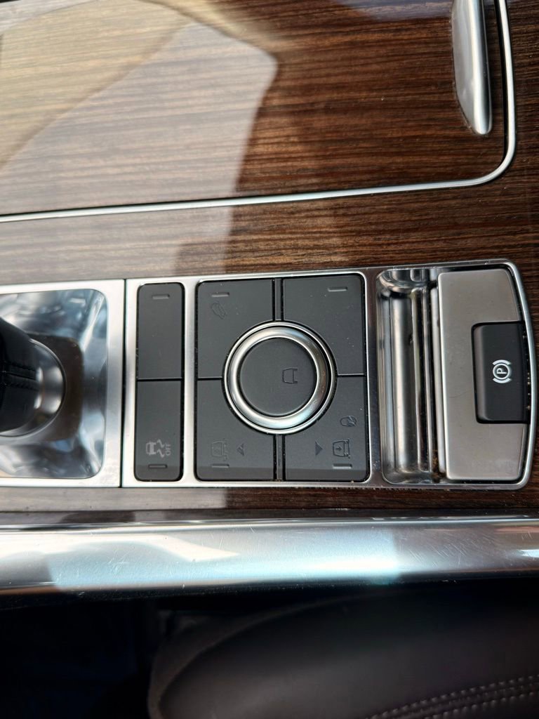 Used 2018 Land Rover Range Rover Sport HSE Dynamic image 23