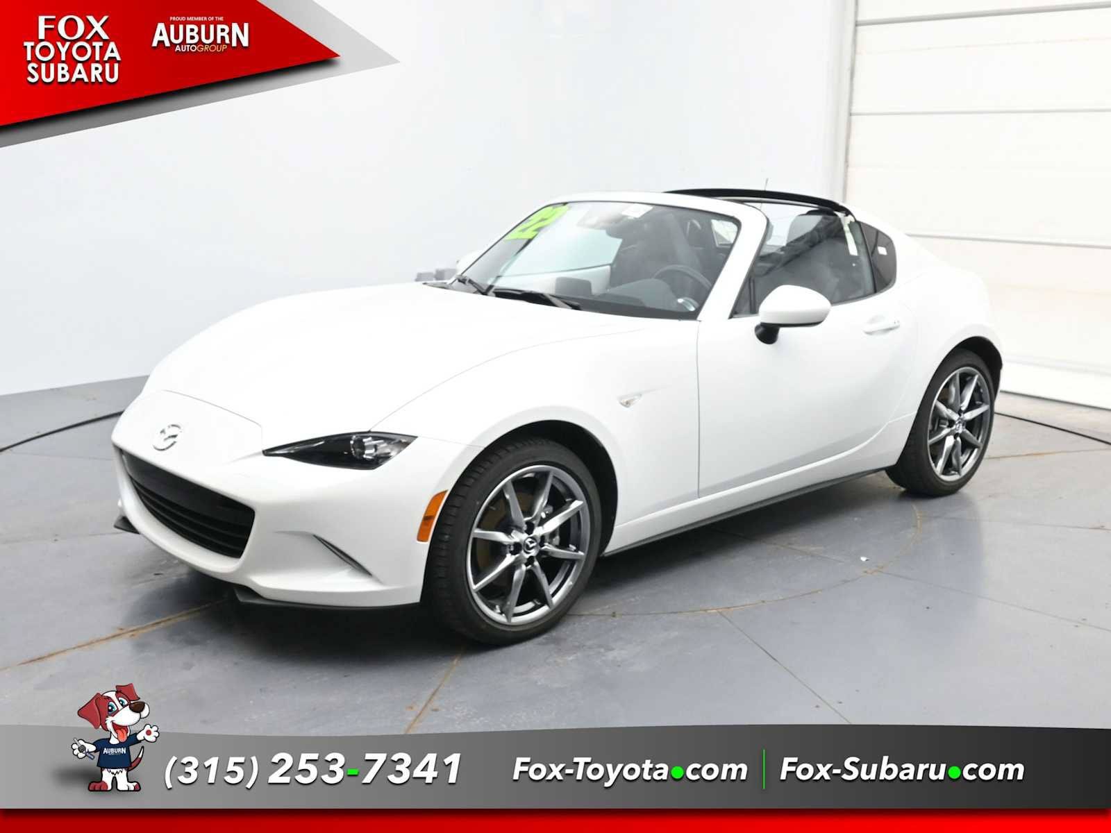 Used 2022 MAZDA MX-5 Miata RF Grand Touring RWD image 2