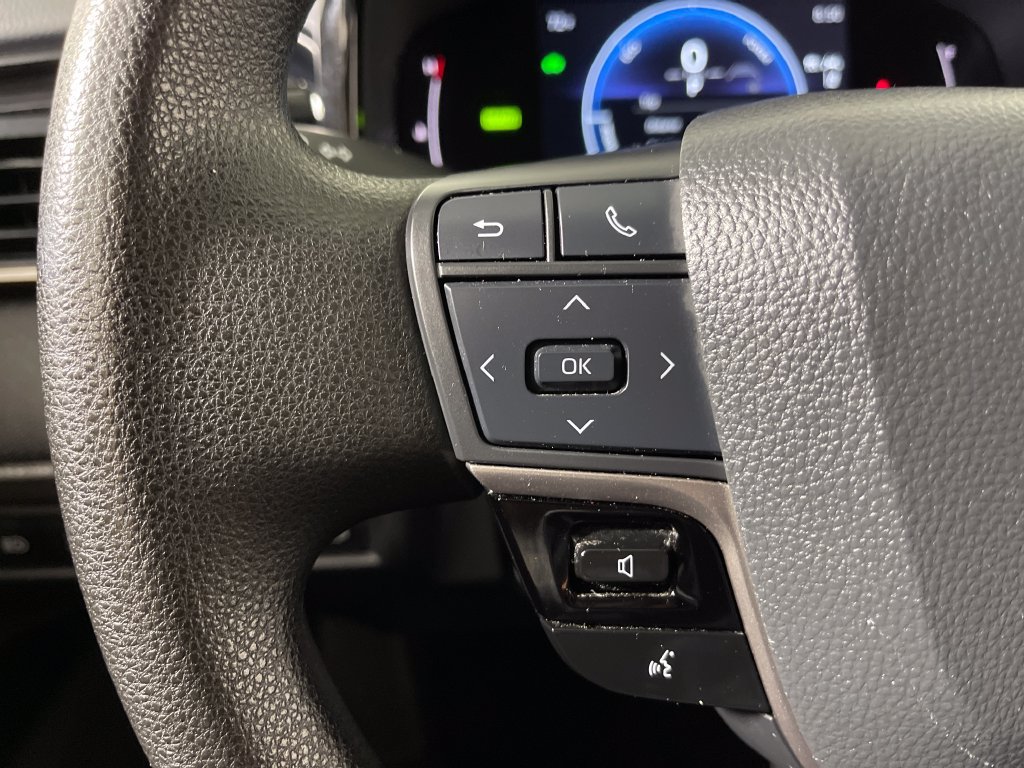 Certified 2025 Toyota Camry LE FWD image 26