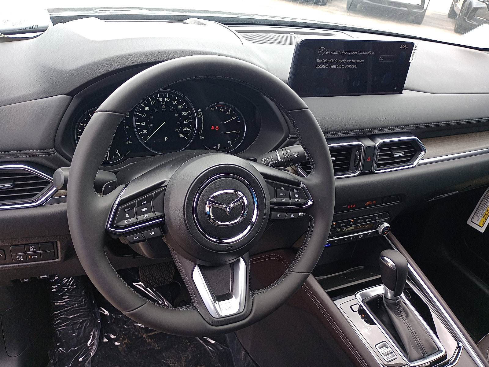 New 2025 MAZDA CX-5 Signature image 9