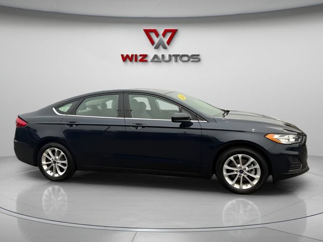 Used 2020 Ford Fusion SE FWD image 5