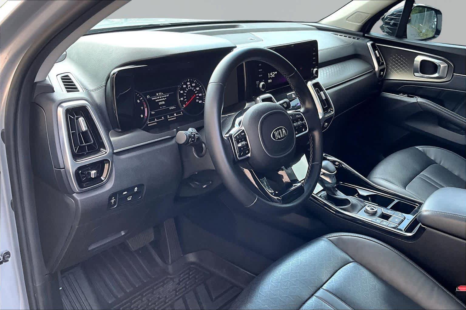 Used 2021 Kia Sorento SX FWD image 18