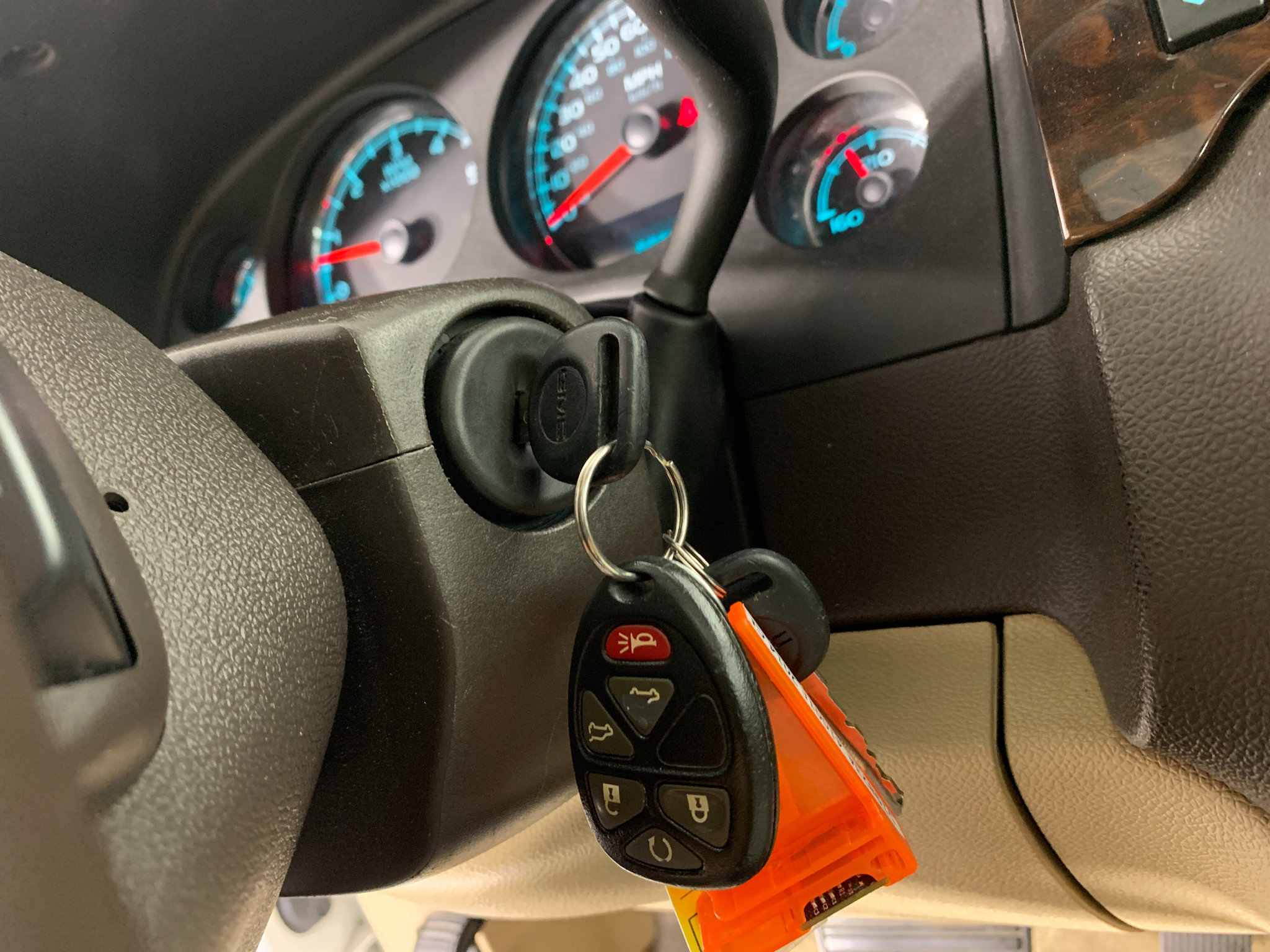 Used 2014 GMC Yukon Denali RWD image 17