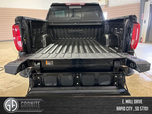 Used 2021 GMC Sierra 1500 SLT w/ SLT Premium Plus Package image 18