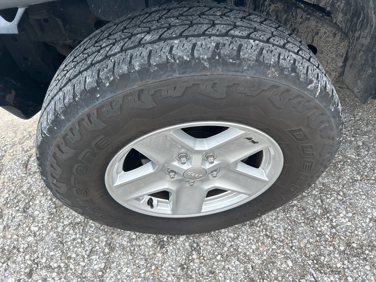 Used 2011 Jeep Wrangler Unlimited Sport image 9