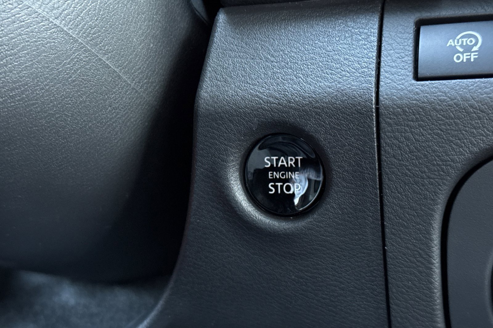 New 2026 Nissan Frontier PRO-4X w/ Tow Package image 18