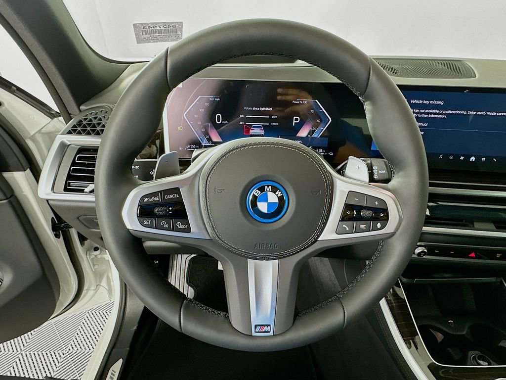 New 2026 BMW X5 xDrive50e w/ M Sport Package AWD/4WD image 10