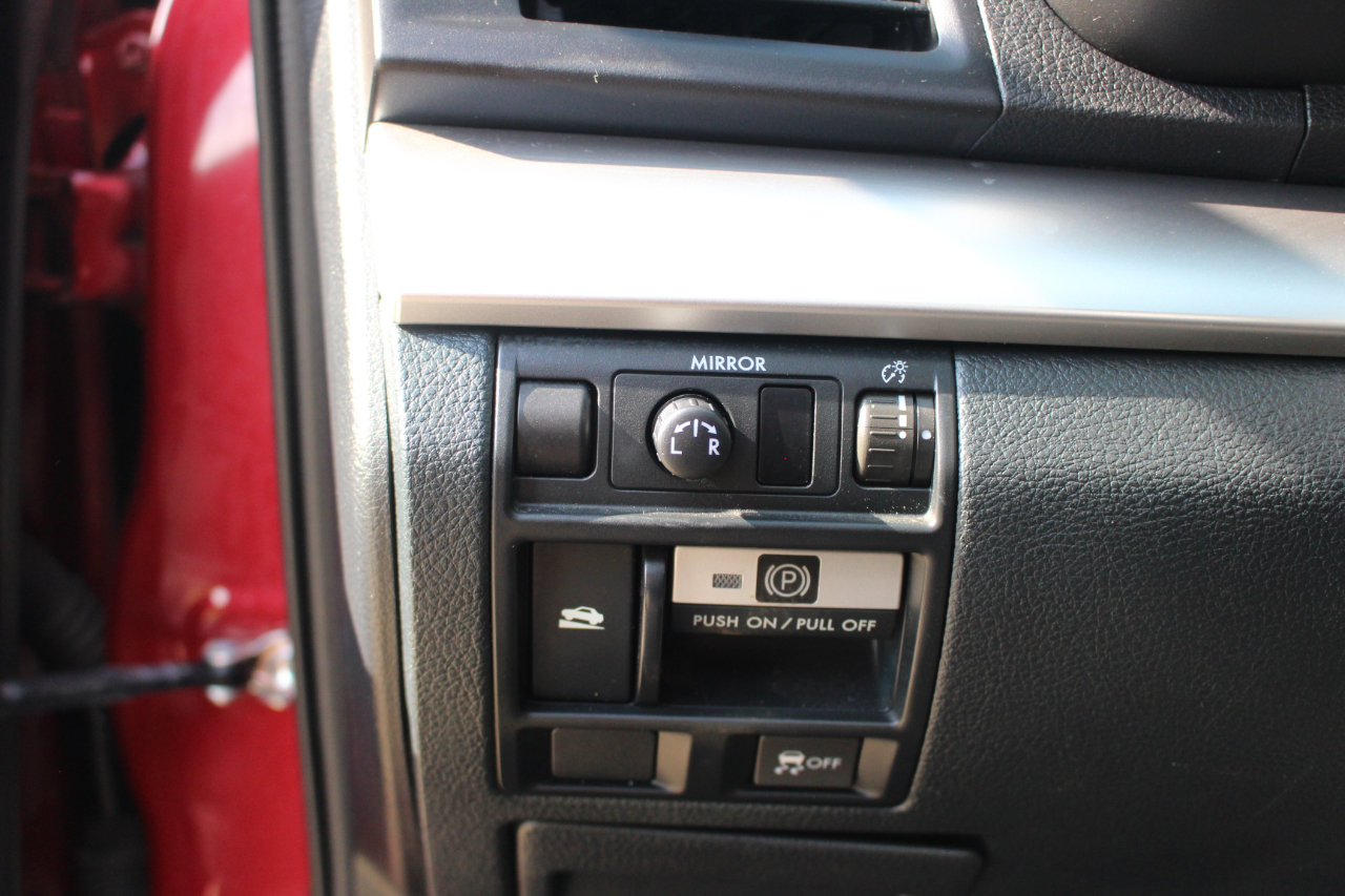 Used 2014 Subaru Outback 2.5i w/ Alloy Wheel Package image 16