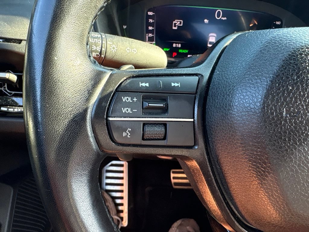 Used 2024 Honda Accord Sport image 19