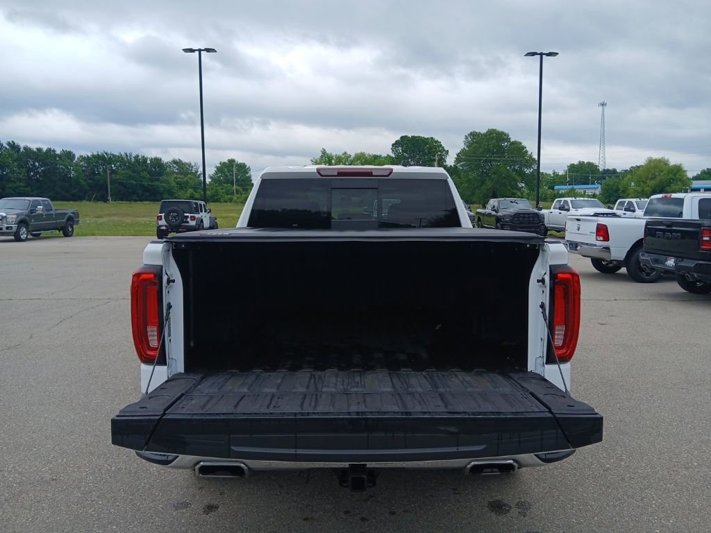 Used 2024 GMC Sierra 1500 SLT w/ SLT Premium Plus Package AWD/4WD image 13