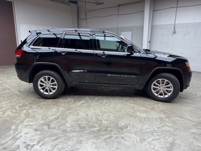 Used 2022 Jeep Grand Cherokee Laredo X image 7