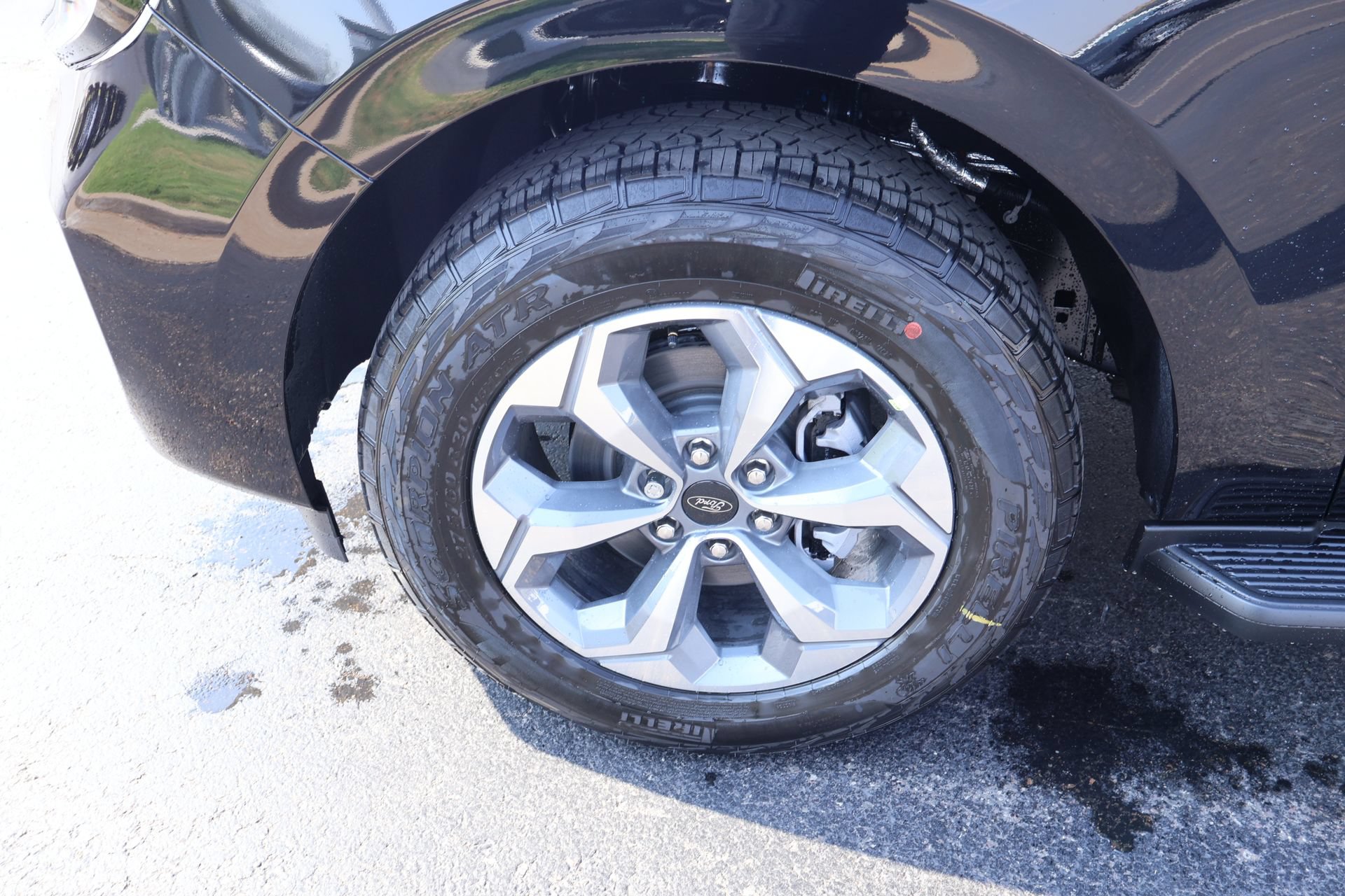 New 2027 Ford Expedition Active AWD/4WD image 21